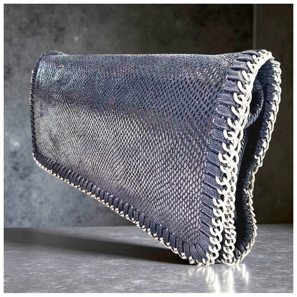 Tarnish Handbags - TARNISH Metallic Chain-Trim Clutch